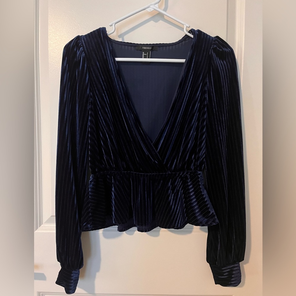 Blue suede forever 21 long sleeve dressy top